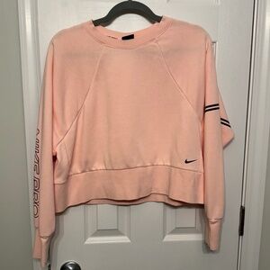 Women's Nike Pro Sweatshirt, size Medium